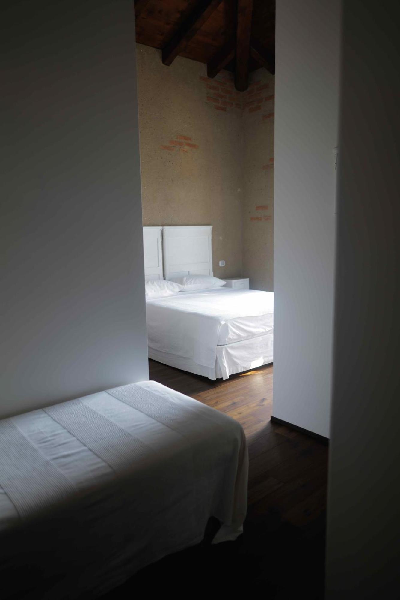 B&B Cascina La Cinciallegra Oggiono Экстерьер фото