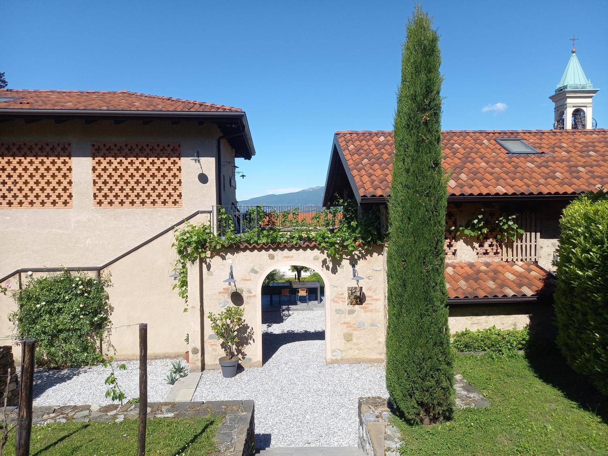 B&B Cascina La Cinciallegra Oggiono Экстерьер фото