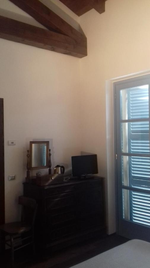 B&B Cascina La Cinciallegra Oggiono Экстерьер фото