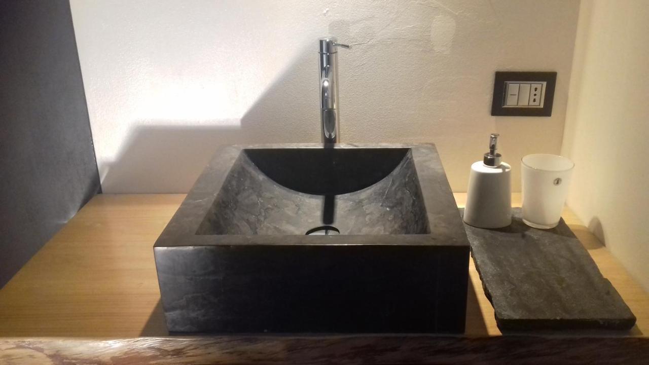 B&B Cascina La Cinciallegra Oggiono Экстерьер фото